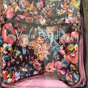 Vera Bradley lighten up small foldable roller